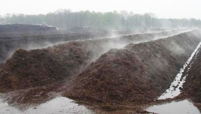 有機肥廠糞便發(fā)酵后怎么變成商品有機肥