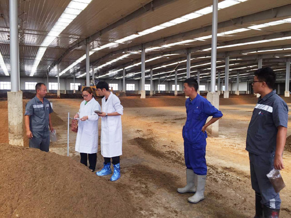 利用有機肥發酵劑發酵堆肥的方法詳解