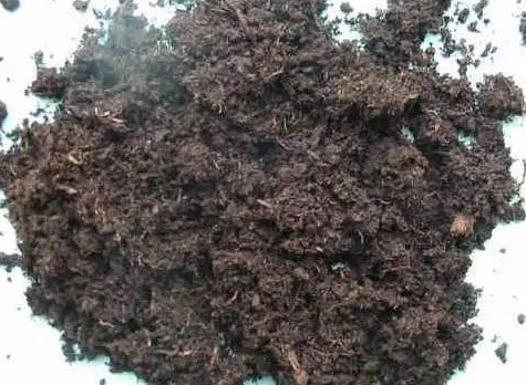 雞糞有機肥的發酵制作方法