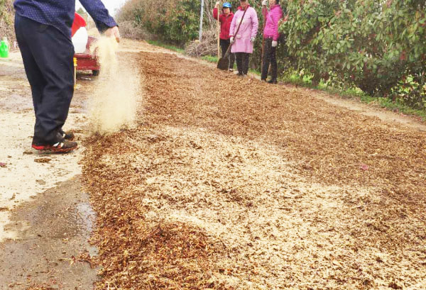 雞糞發(fā)酵過程中使用發(fā)酵劑會增加成本嗎