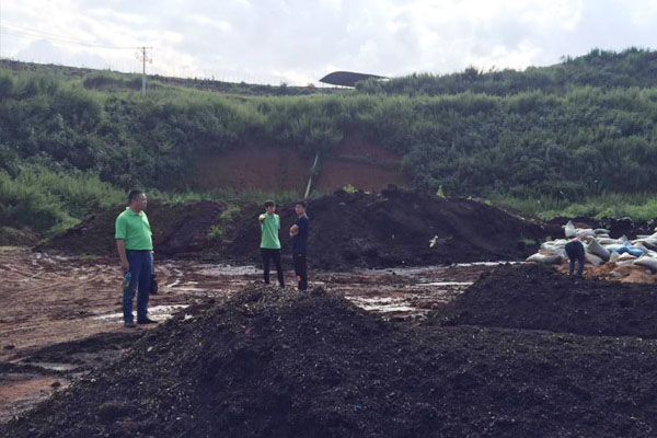 豬糞發(fā)酵有機(jī)肥的過(guò)程與方法