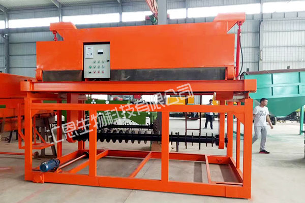 怎么利用翻拋機(jī)發(fā)酵制作豬糞有機(jī)肥？