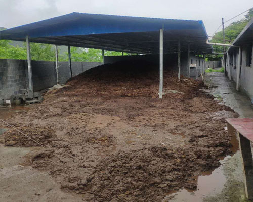 發(fā)酵牛糞制作有機(jī)肥時(shí)需要注意哪些？